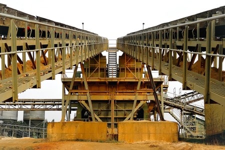 View of a working conveyor mining machine 